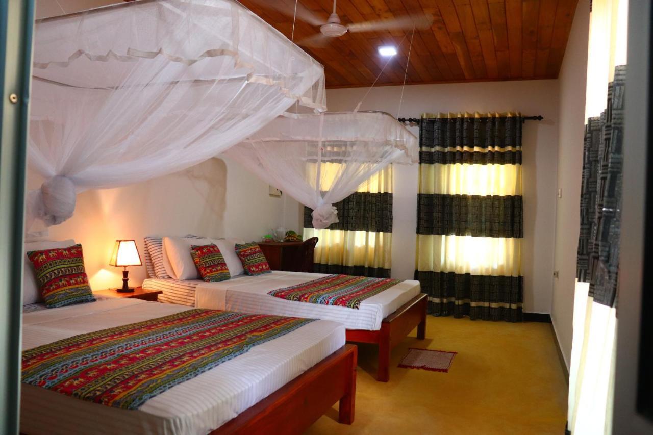 Relax Beach House Tangalle Dış mekan fotoğraf
